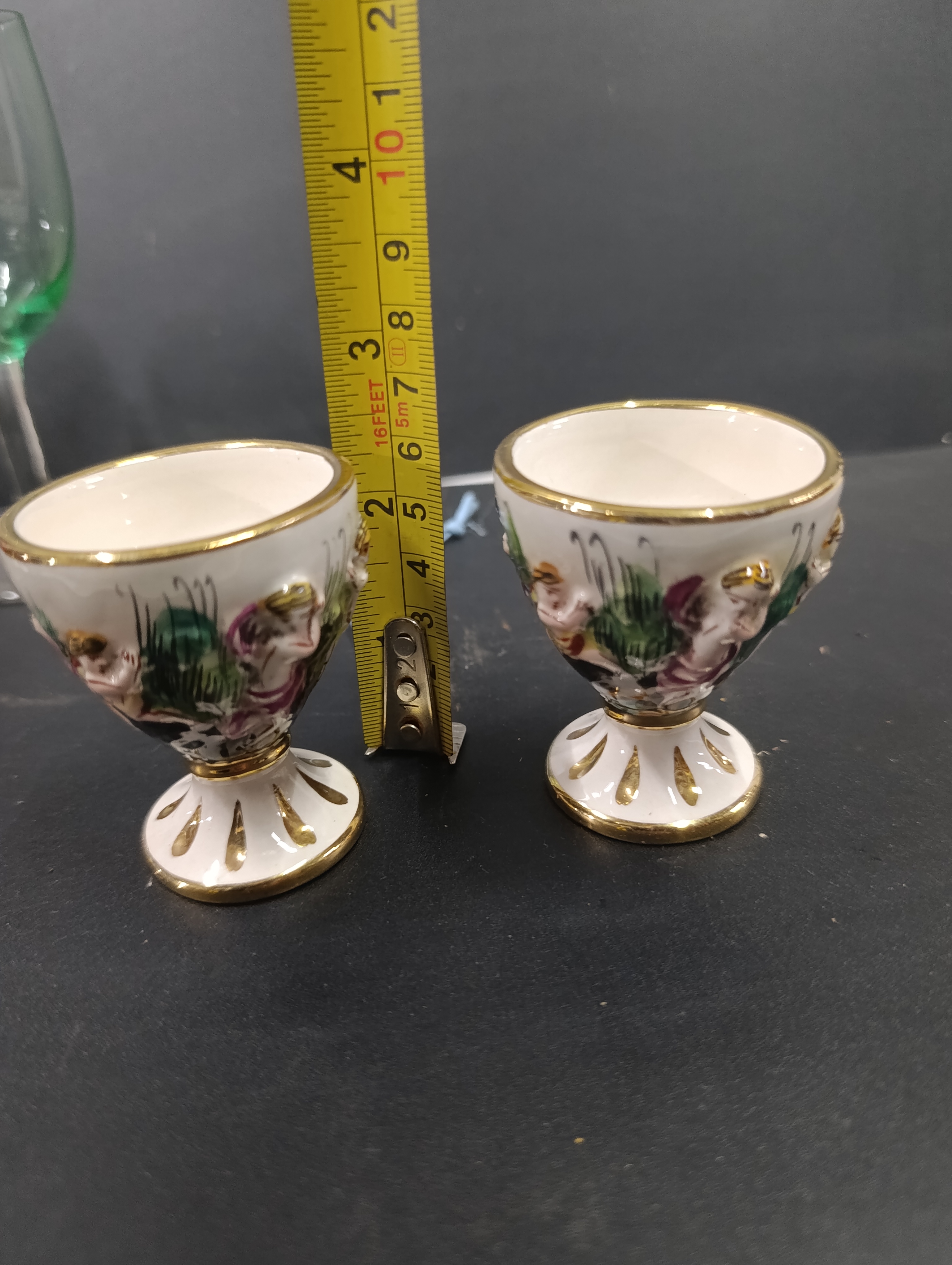 Porta huevo capodimonte 